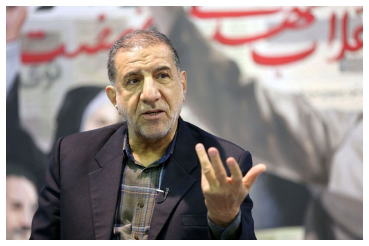  کوثری، نماینده مجلس: ترامپ غلط کرده که می‌گوید به فوتبالیست‌های ما ویزا نمی‌دهد/ اگر به چند نفر از بازیکنان تیم ملی ویزا ندادند، اصلاً نباید به جام جهانی برویم